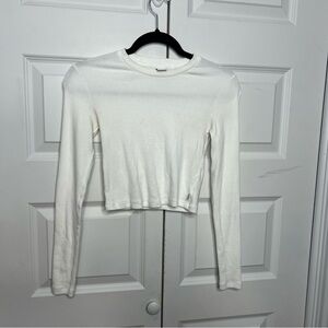 TNA Cropped Long Sleeve Top | Size S | White Ribbed Basic | Fitted